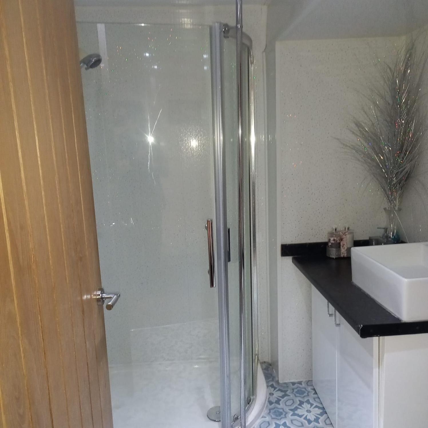 Ground Floor Studio Apartment In Бринлингтон Экстерьер фото